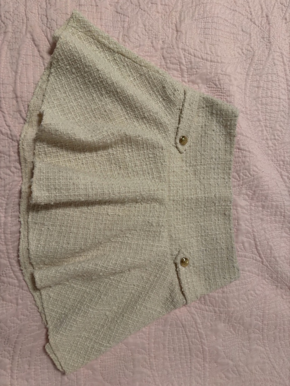 Cream Tweed H&M Mini Skirt with Decorative Buttons